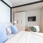 Simpleza - Six Bedroom With Private Pool And Jacuzzi Villa
