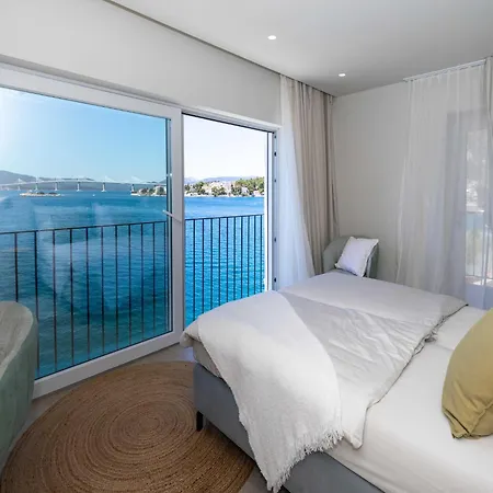 Simpleza - Six Bedroom With Private Pool And Jacuzzi *