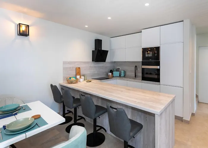 Simpleza - Six Bedroom With Private Pool And Jacuzzi Villa Klek