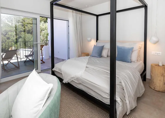 Simpleza - Six Bedroom With Private Pool And Jacuzzi Villa Klek